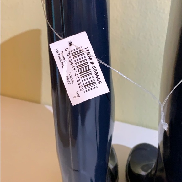 Hunter Rain Boots - Picture 2 of 4